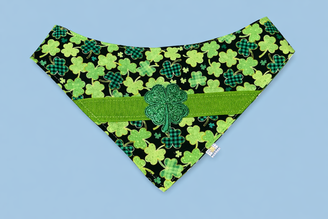 🍀🐾 A Clover Classic for Stylish Dogs