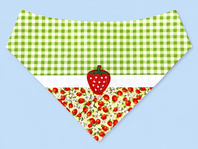 🍓 Sweet Strawberry Reversible Pet Bandana 🍓